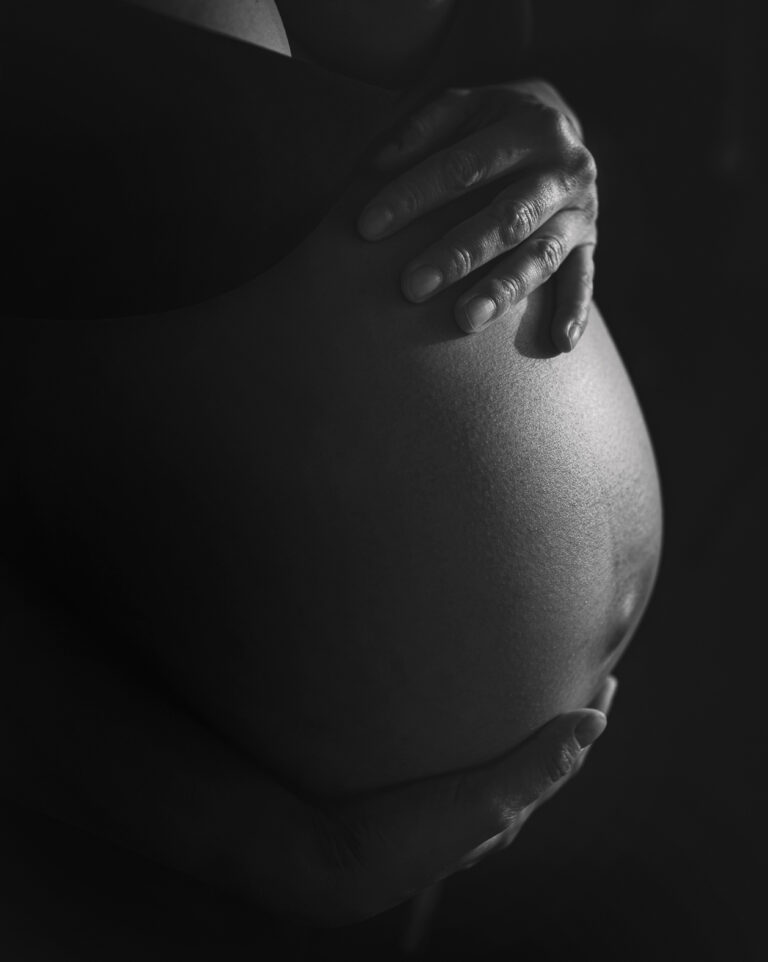 Intimate black and white maternity portrait
